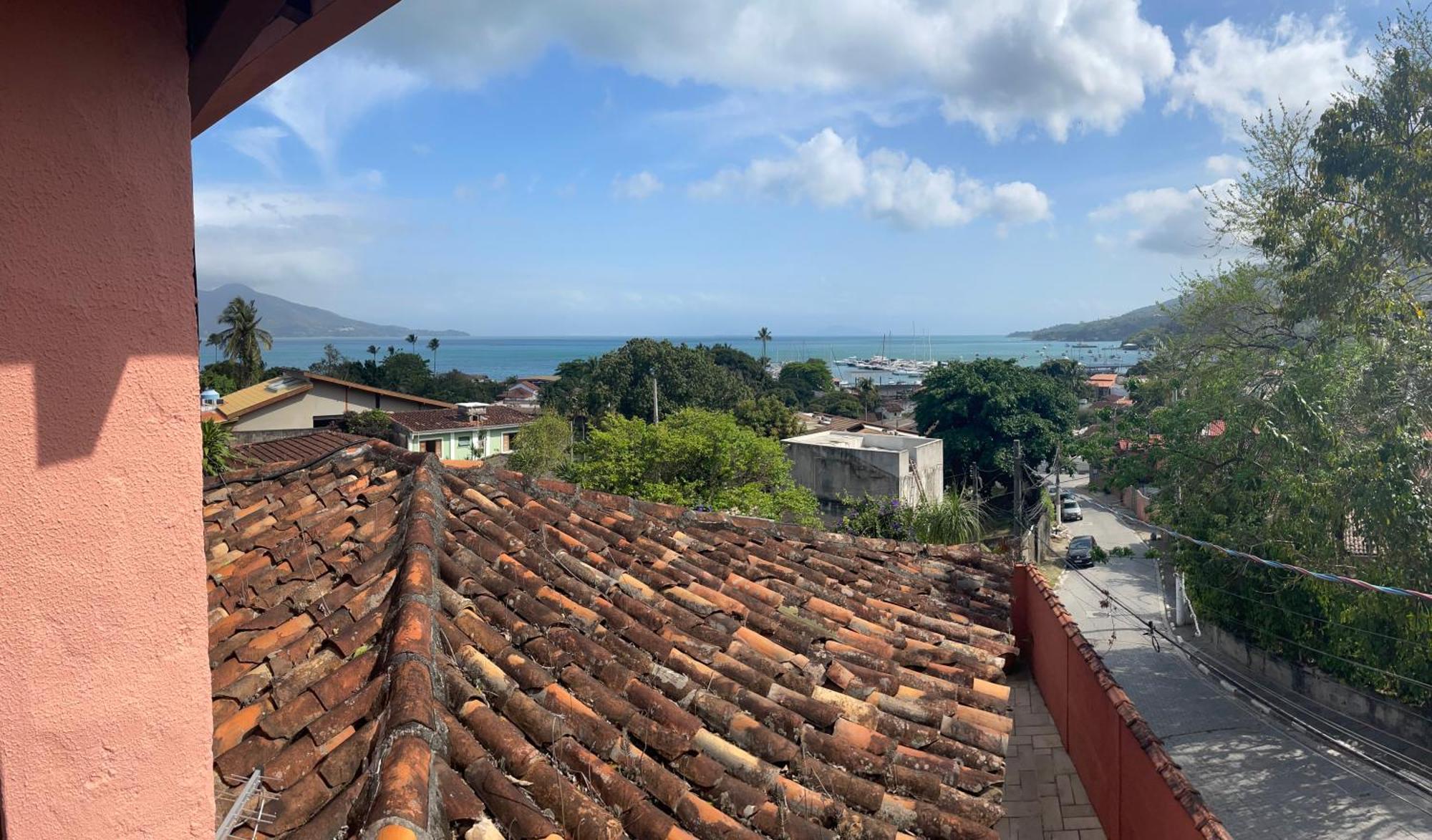 Apartamento Charmoso com vista para o mar Ilhabela Bagian luar foto